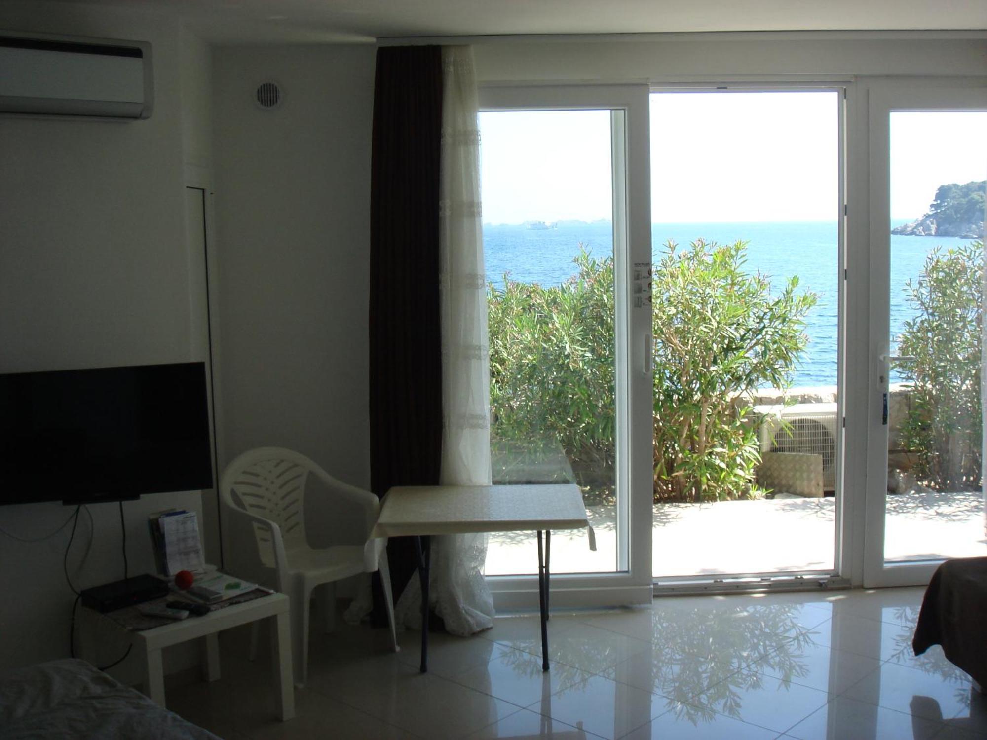 Beach House On The Cliff Zaton  Buitenkant foto